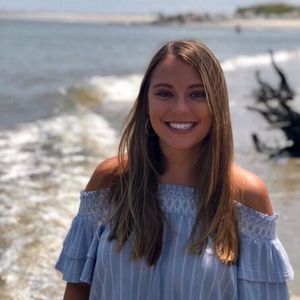 Meet your Posher, Leah